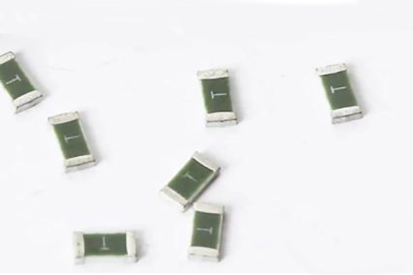 SMD Fuses: An Efficient Overcurrent Protection Solution for Compact PCB Designs